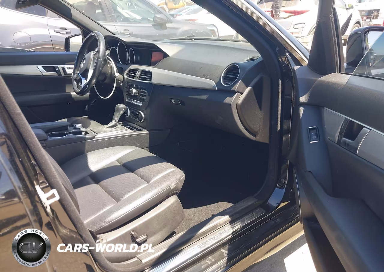 2013 Mercedes-Benz C 250 Sport VIN:WDDGF4HB3DR287030 - 5