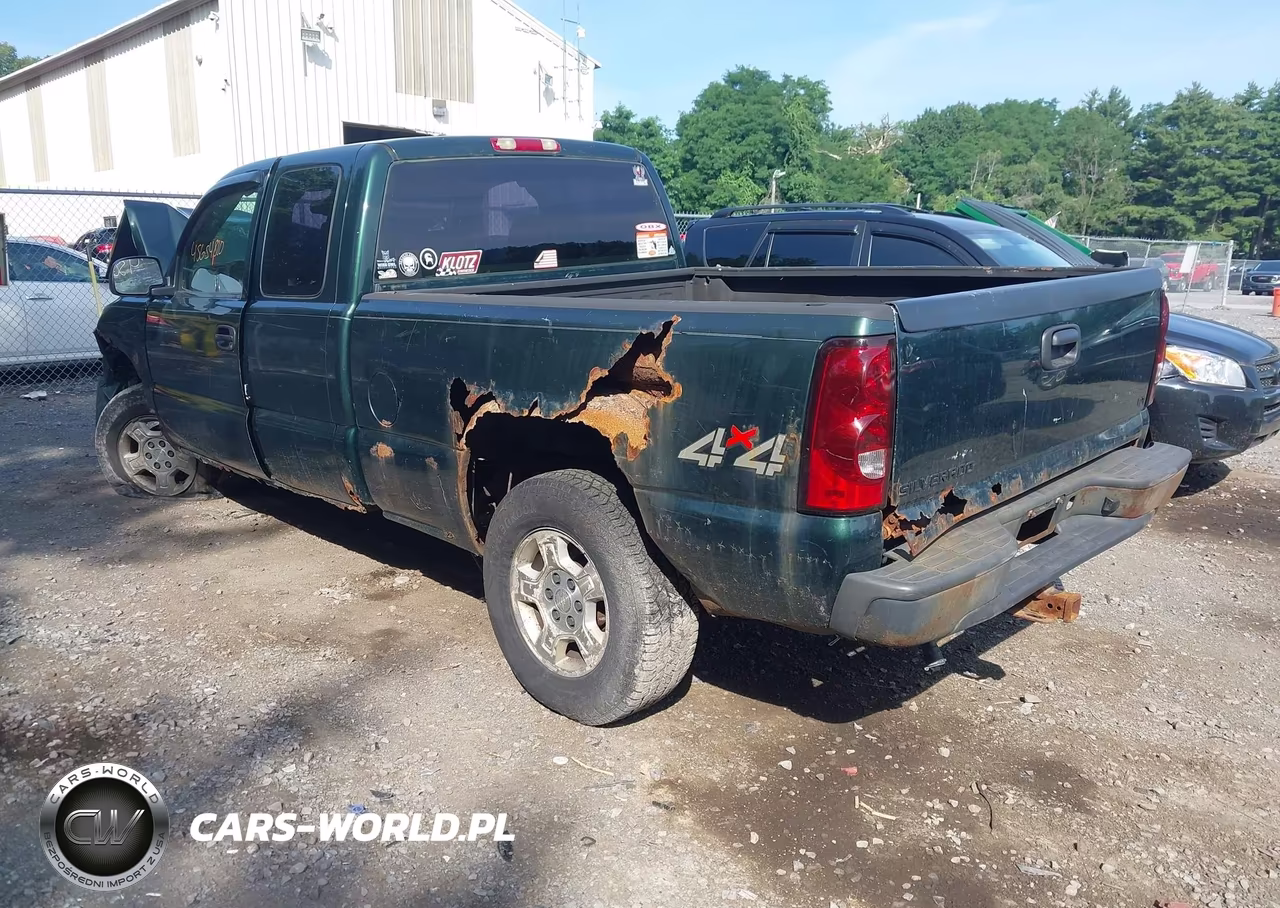 2004 Chevrolet Silverado 1500 Work Truck VIN:2GCEK19T441251455 - 3