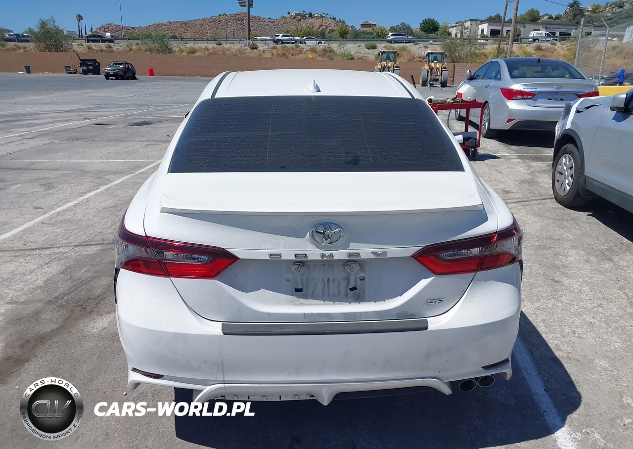 2021 Toyota Camry Se VIN:4T1T11AK4MU561103 - 17