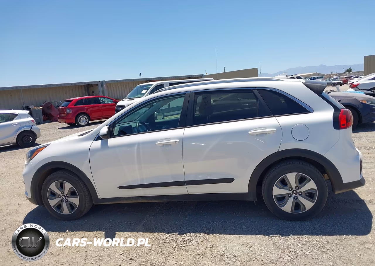 2020 Kia Niro Lx VIN:KNDCB3LCXL5371611 - 14