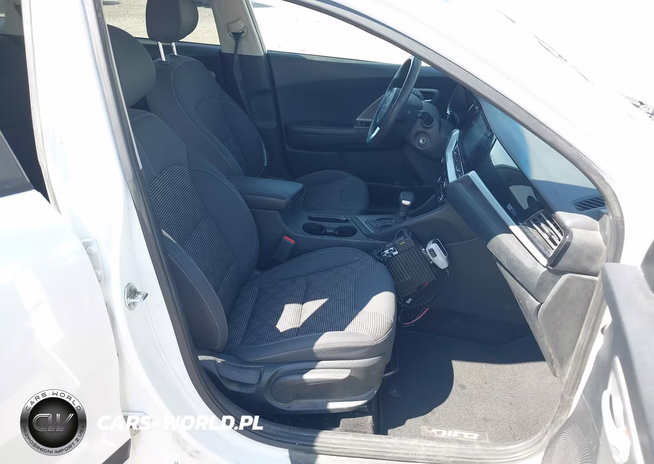 2020 Kia Niro Lx VIN:KNDCB3LCXL5371611 - 5
