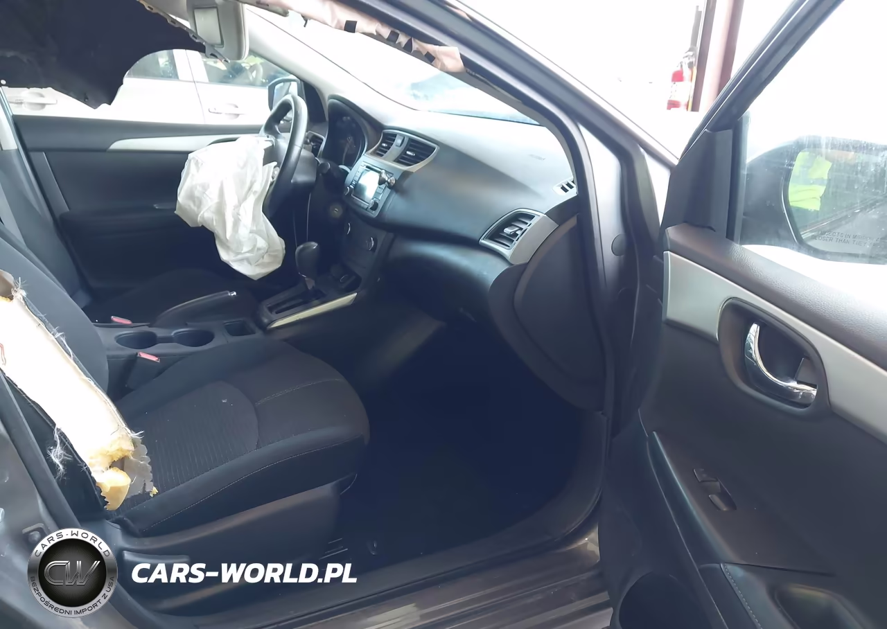 2018 Nissan Sentra S VIN:3N1AB7AP7JY309705 - 5
