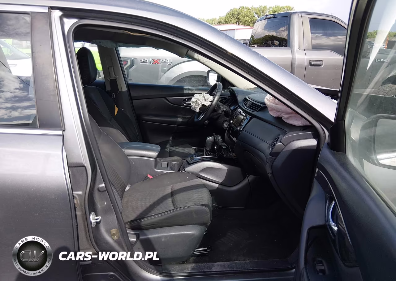 2017 Nissan Rogue S VIN:KNMAT2MT0HP532590 - 5