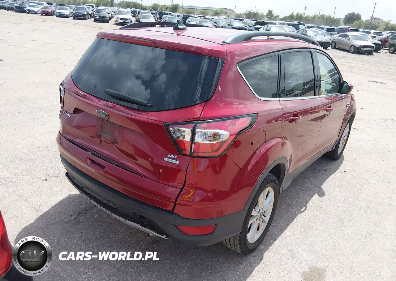 2018 Ford Escape Se VIN:1FMCU0GD0JUD42726 - 4