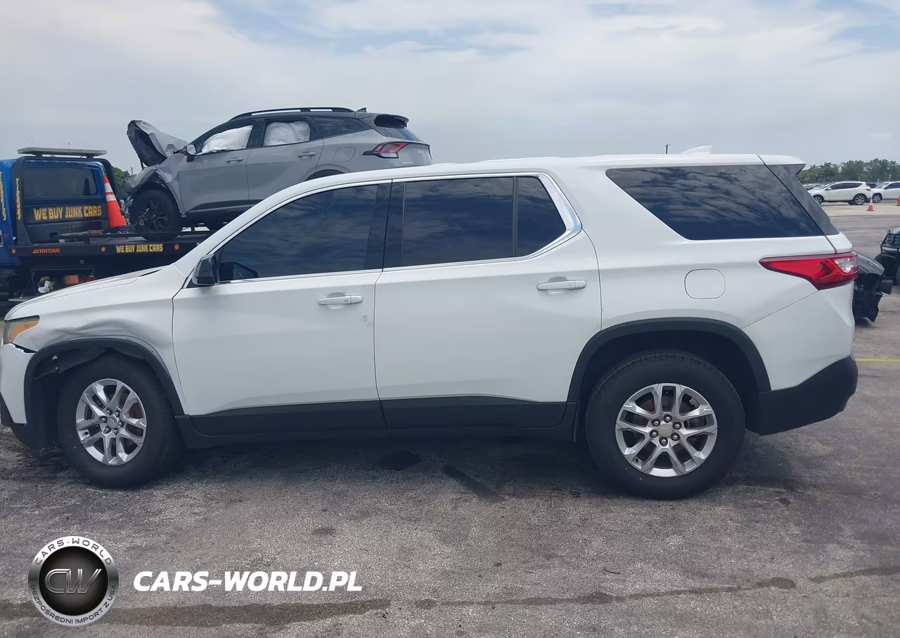 2019 Chevrolet Traverse Ls VIN:1GNERFKWXKJ312802 - 14