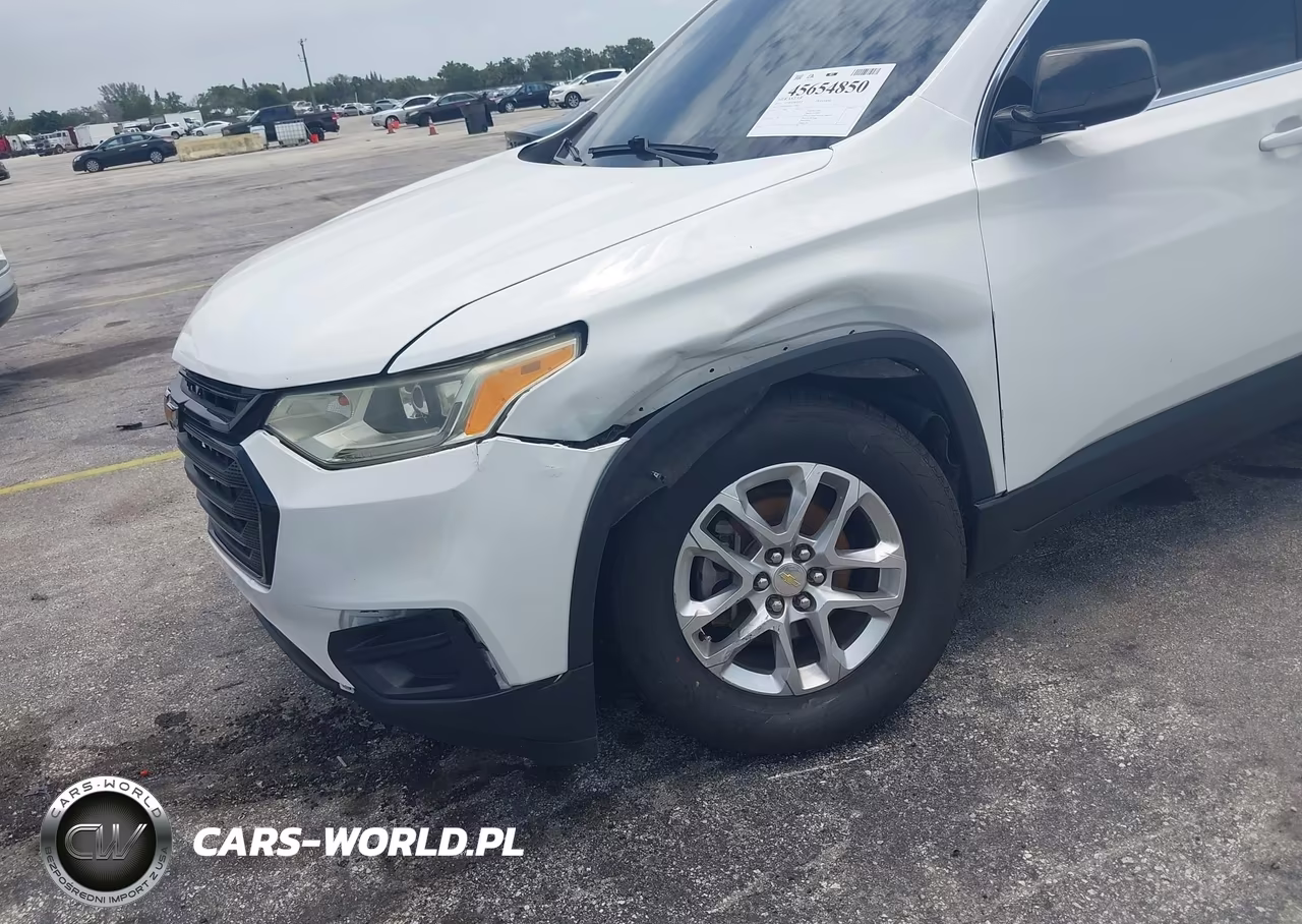 2019 Chevrolet Traverse Ls VIN:1GNERFKWXKJ312802 - 6
