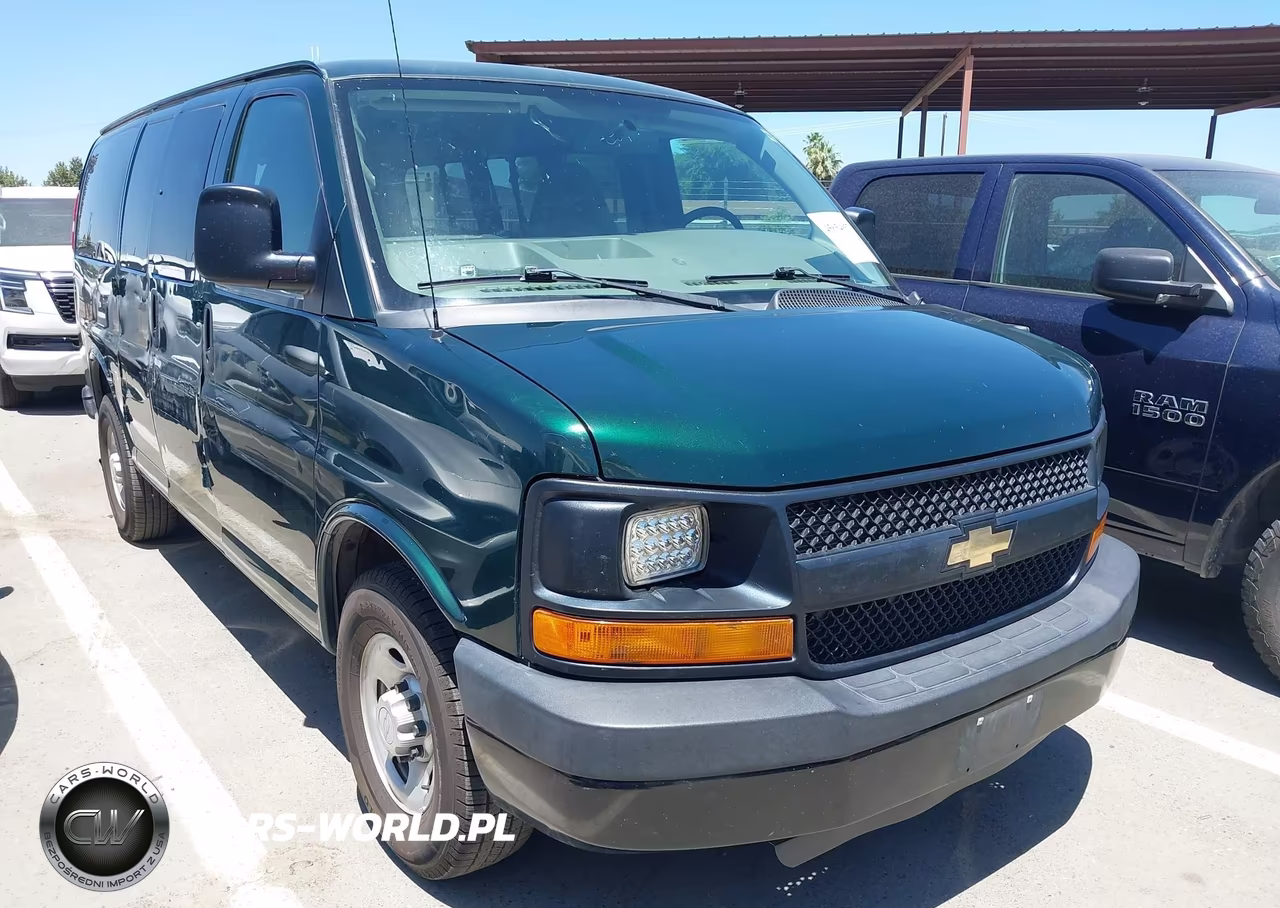 2015 Chevrolet Express 2500 Ls