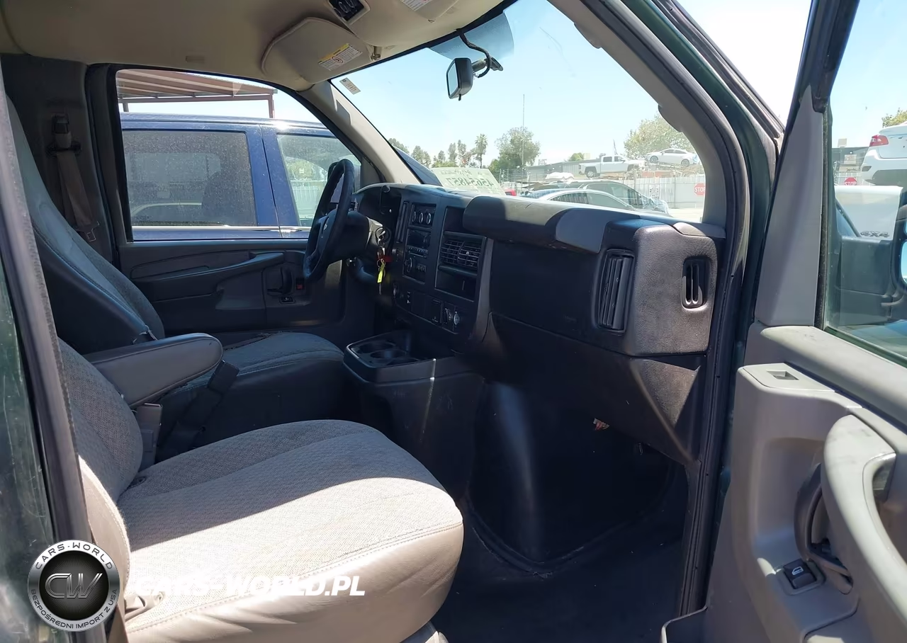 2015 Chevrolet Express 2500 Ls VIN:1GAWGPFF7F1282773 - 5