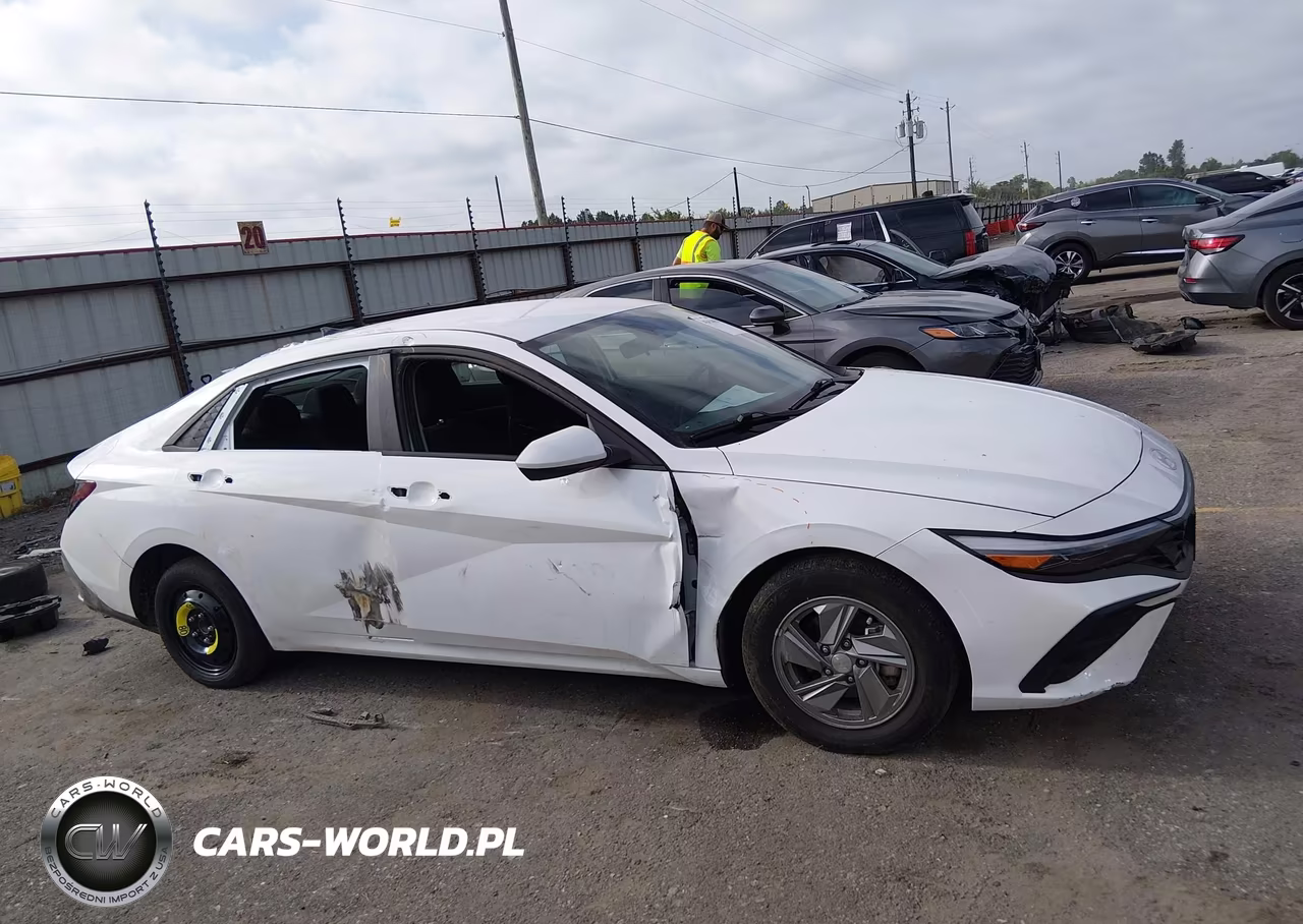 2025 Hyundai Elantra Se VIN:KMHLL4DG7SU001933 - 14
