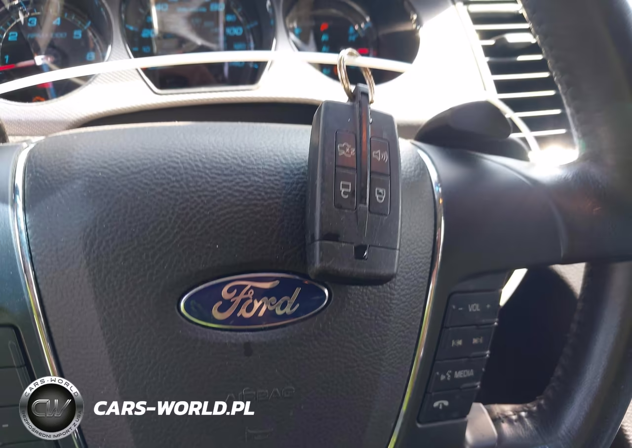 2010 Ford Taurus Sho VIN:1FAHP2KT3AG131259 - 11