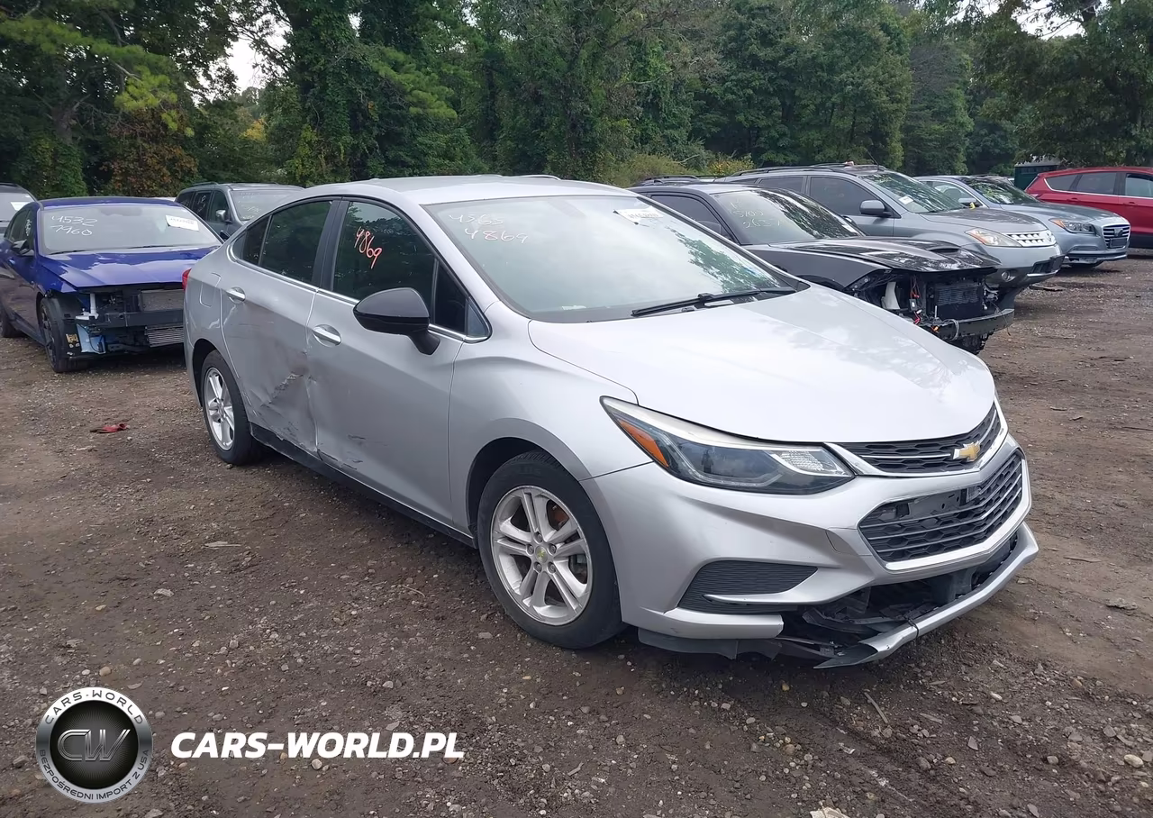 2018 Chevrolet Cruze Lt Auto – zdjęcie 1 z 16