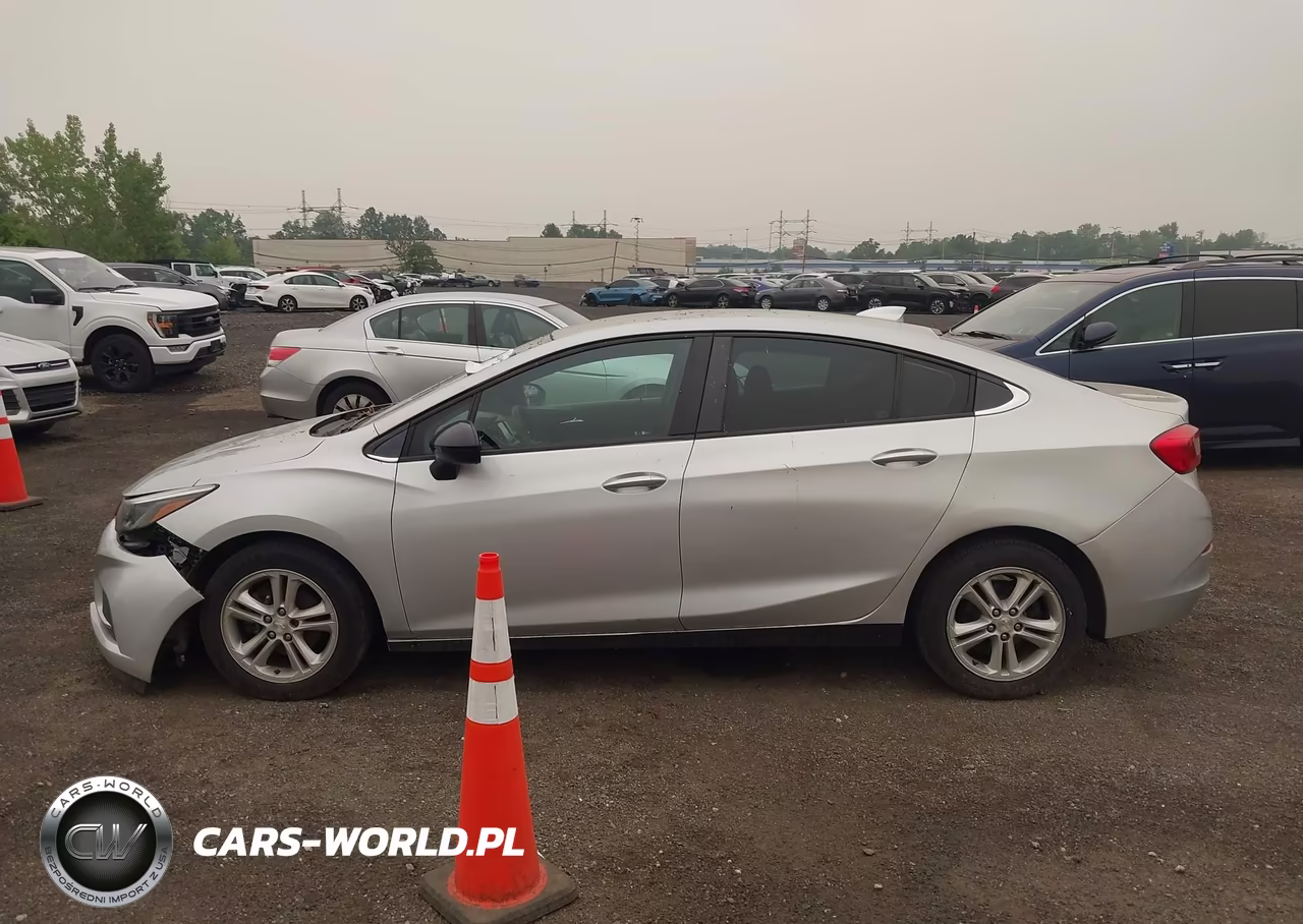 2018 Chevrolet Cruze Lt Auto VIN:1G1BE5SM8J7196164 - 14