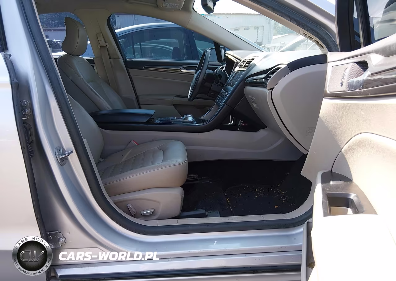 2018 Ford Fusion Hybrid Se VIN:3FA6P0LU5JR119691 - 5