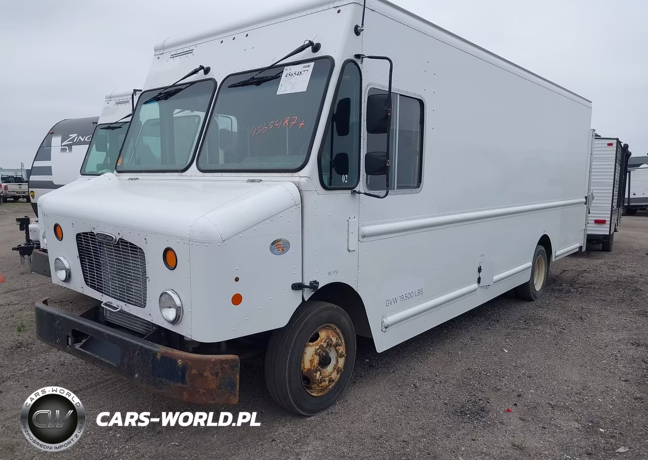 2010 Freightliner Chassis M Line Walk-In Van VIN:4UZAAPDUXACAS1749 - 2
