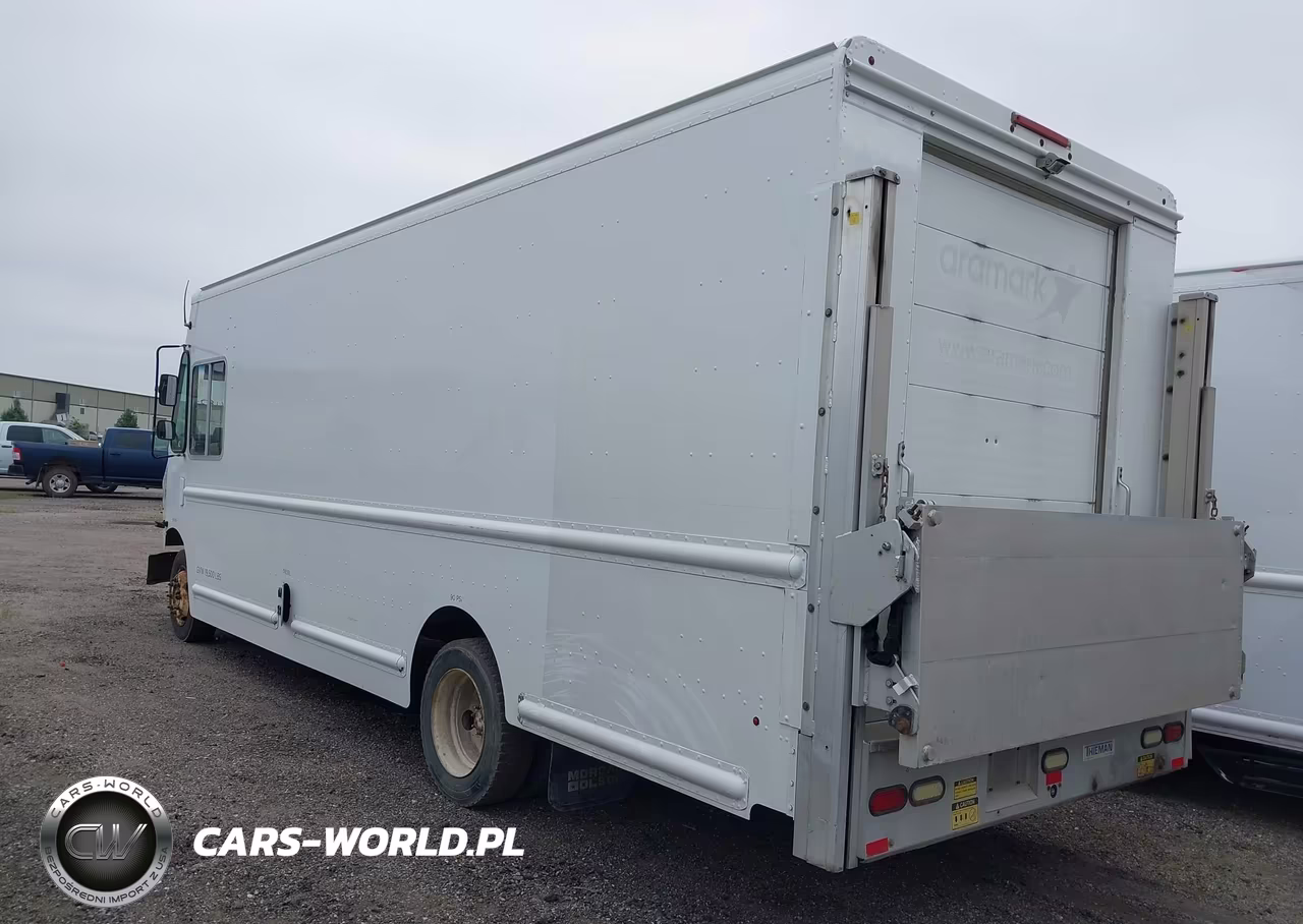 2010 Freightliner Chassis M Line Walk-In Van VIN:4UZAAPDUXACAS1749 - 3
