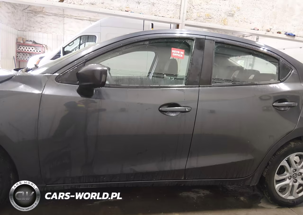 2018 Toyota Yaris Ia VIN:3MYDLBYV4JY328924 - 15