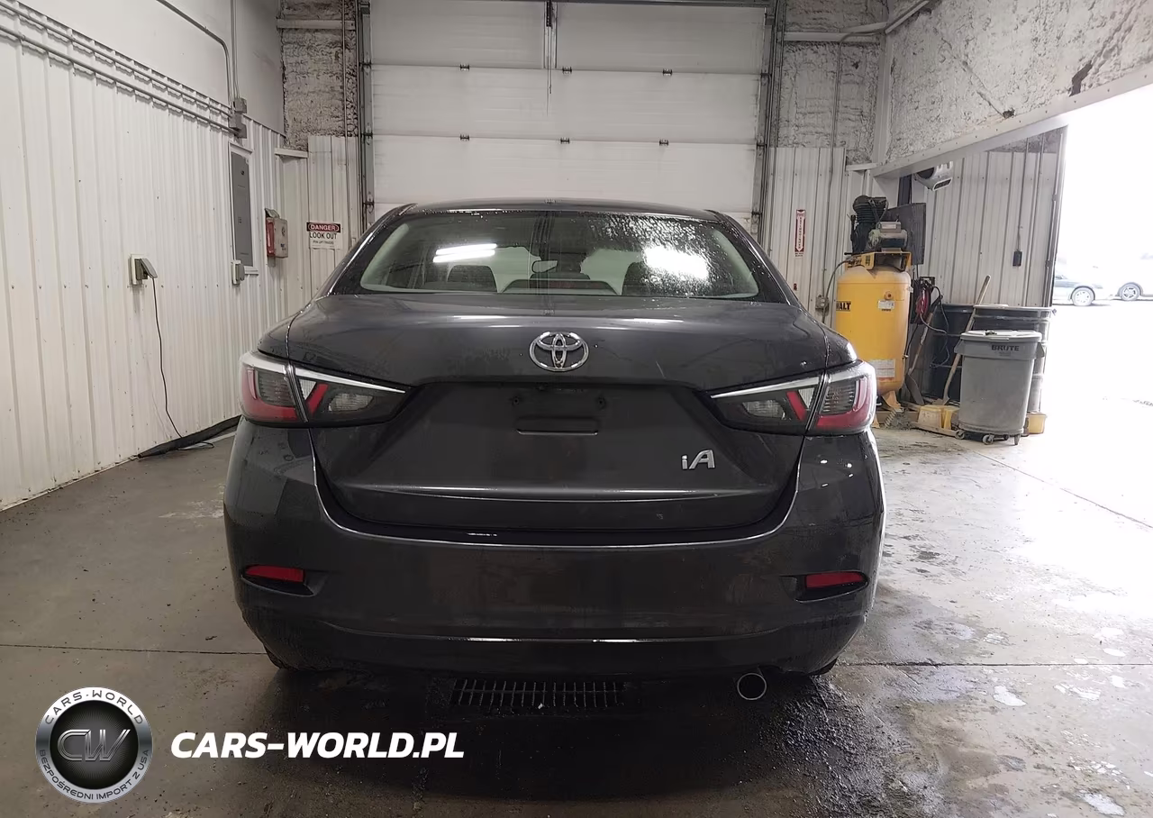 2018 Toyota Yaris Ia VIN:3MYDLBYV4JY328924 - 17