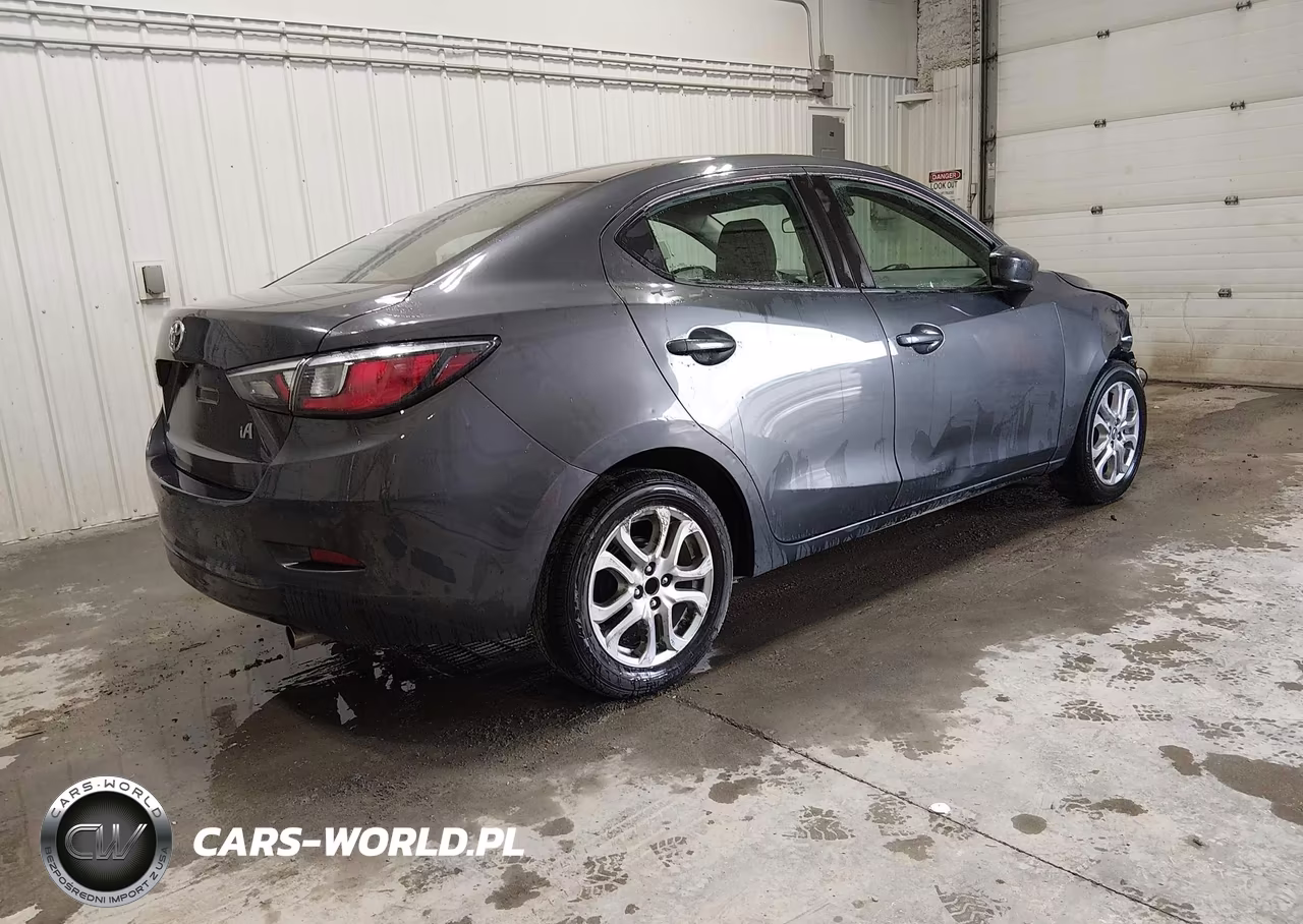 2018 Toyota Yaris Ia VIN:3MYDLBYV4JY328924 - 4