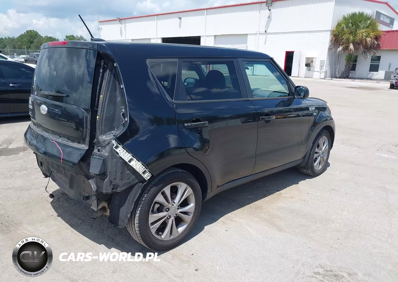 2016 Kia Soul + VIN:KNDJP3A55G7275988 - 4