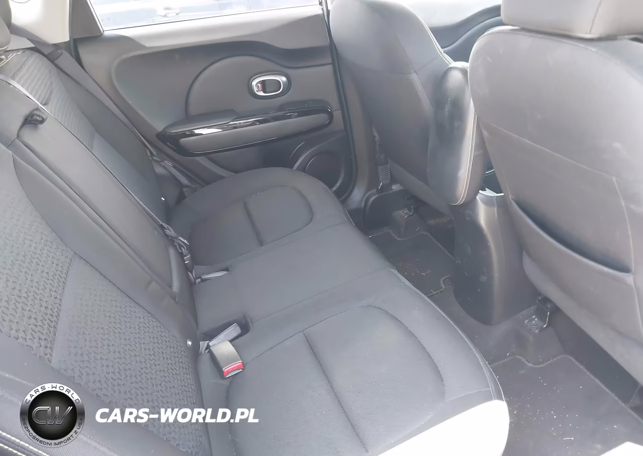 2016 Kia Soul + VIN:KNDJP3A55G7275988 - 8