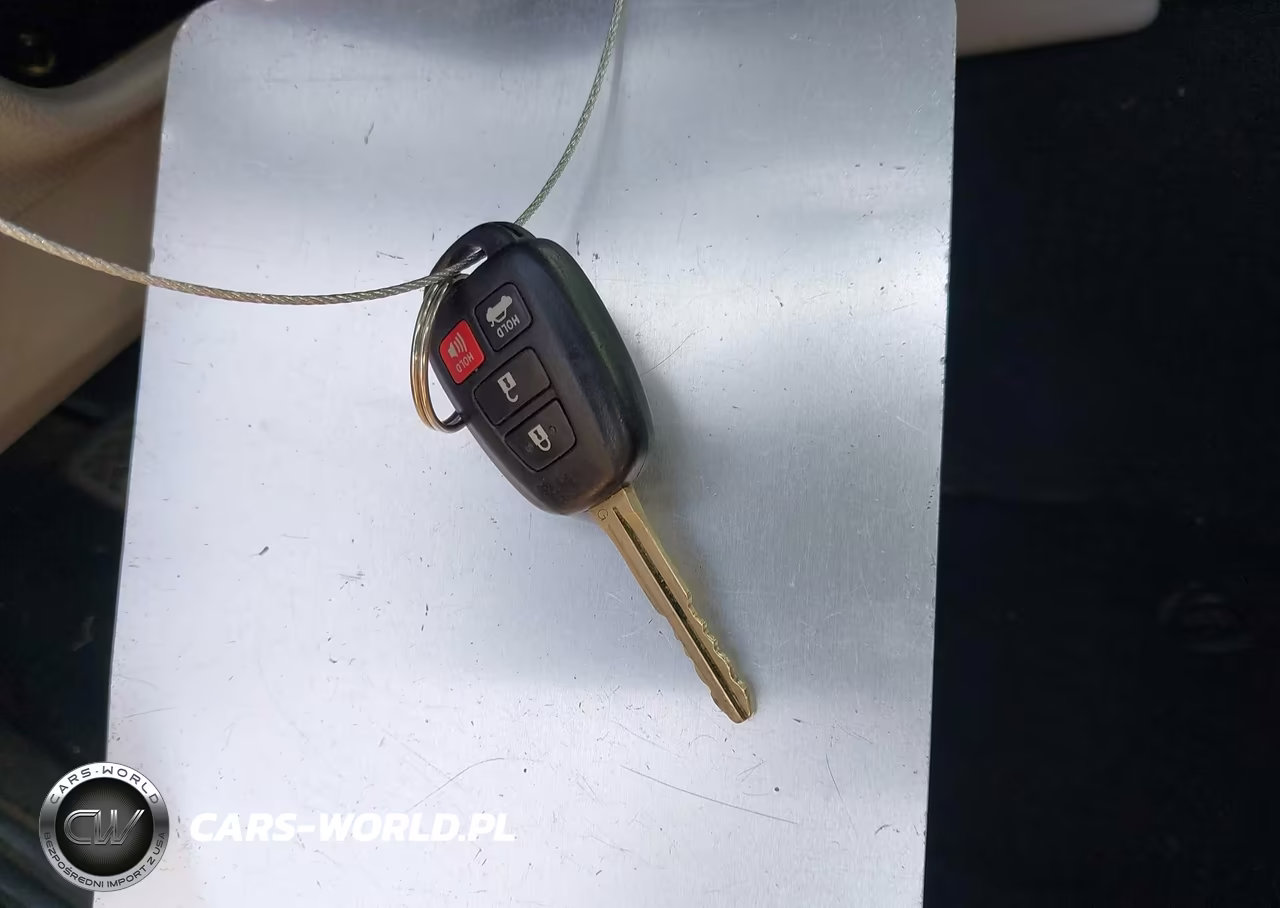 2012 Toyota Camry Le VIN:4T1BF1FK7CU004271 - 11