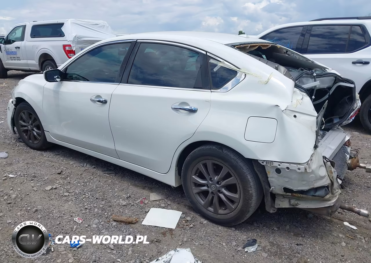 2015 Nissan Altima 2.5 S VIN:1N4AL3AP1FC448804 - 3