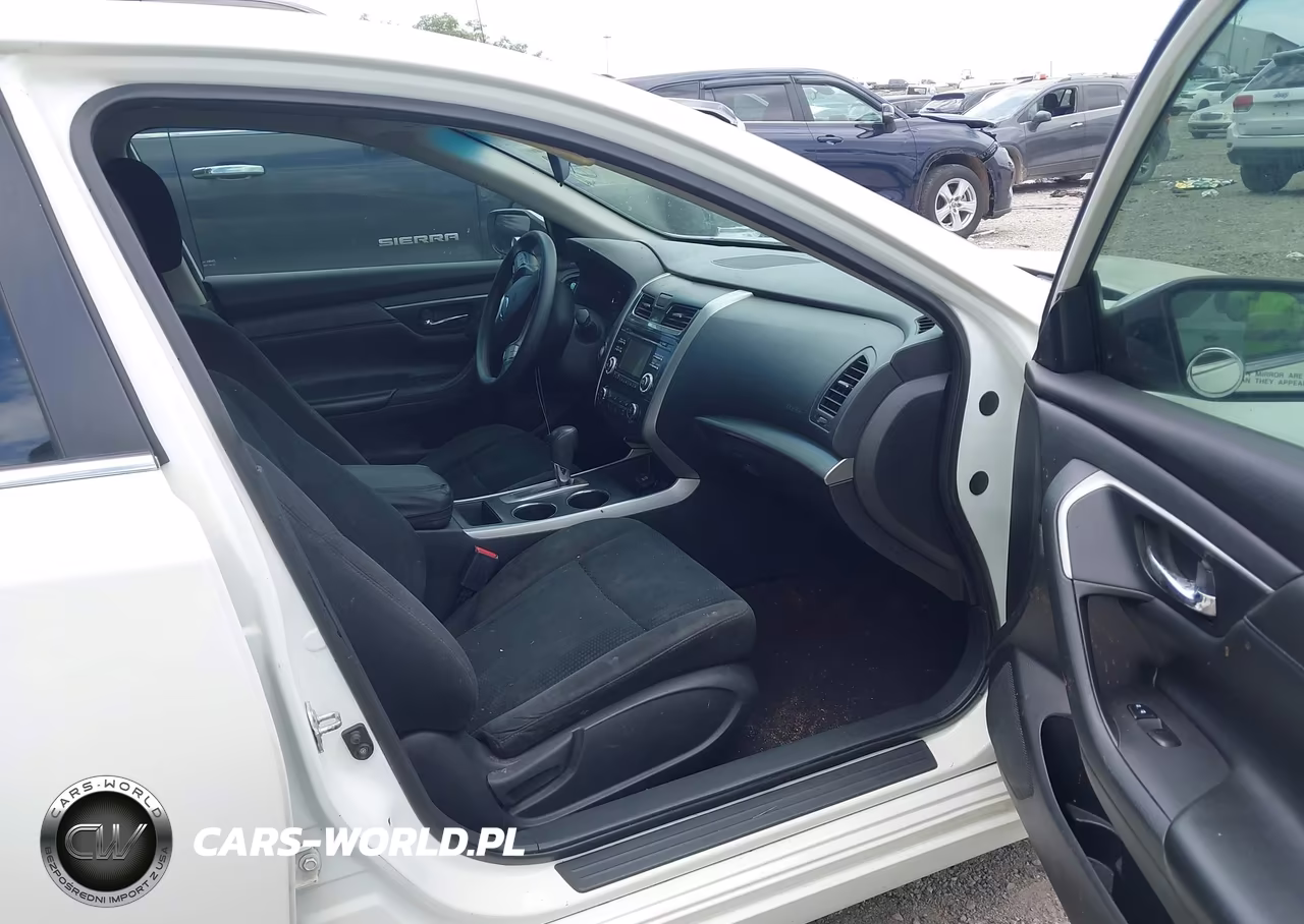 2015 Nissan Altima 2.5 S VIN:1N4AL3AP1FC448804 - 5