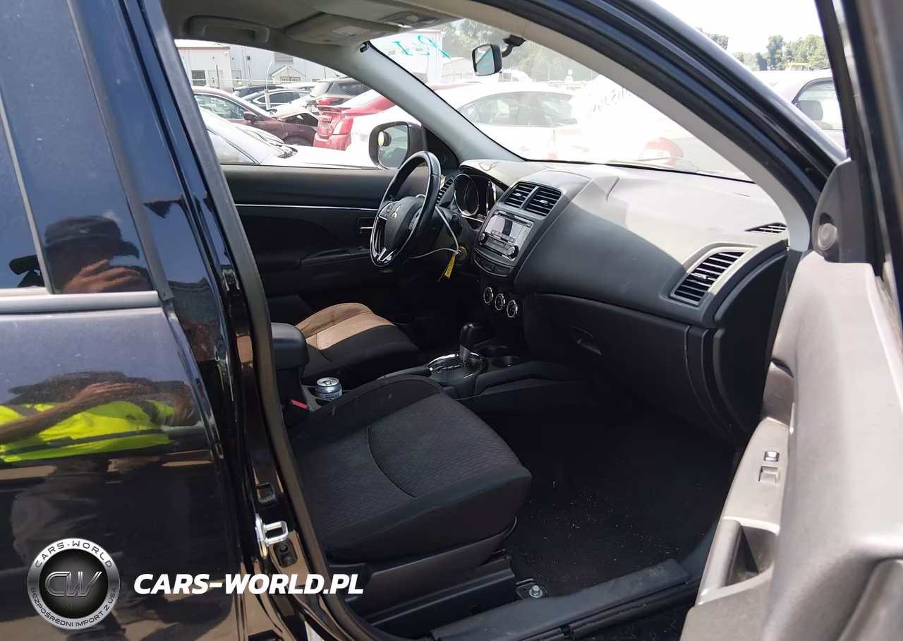 2017 Mitsubishi Outlander Sport 2.0 Le VIN:JA4AR3AU9HZ062446 - 5