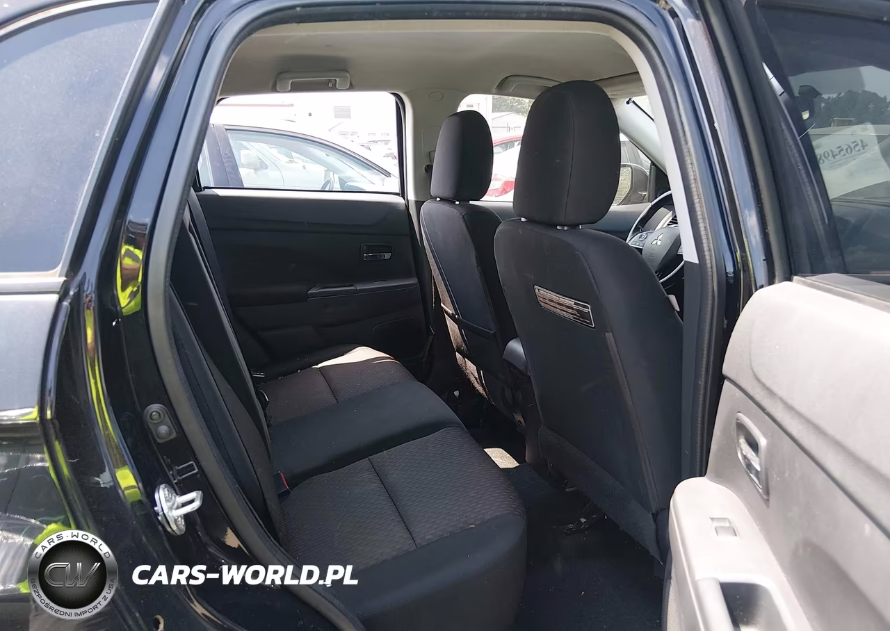 2017 Mitsubishi Outlander Sport 2.0 Le VIN:JA4AR3AU9HZ062446 - 8