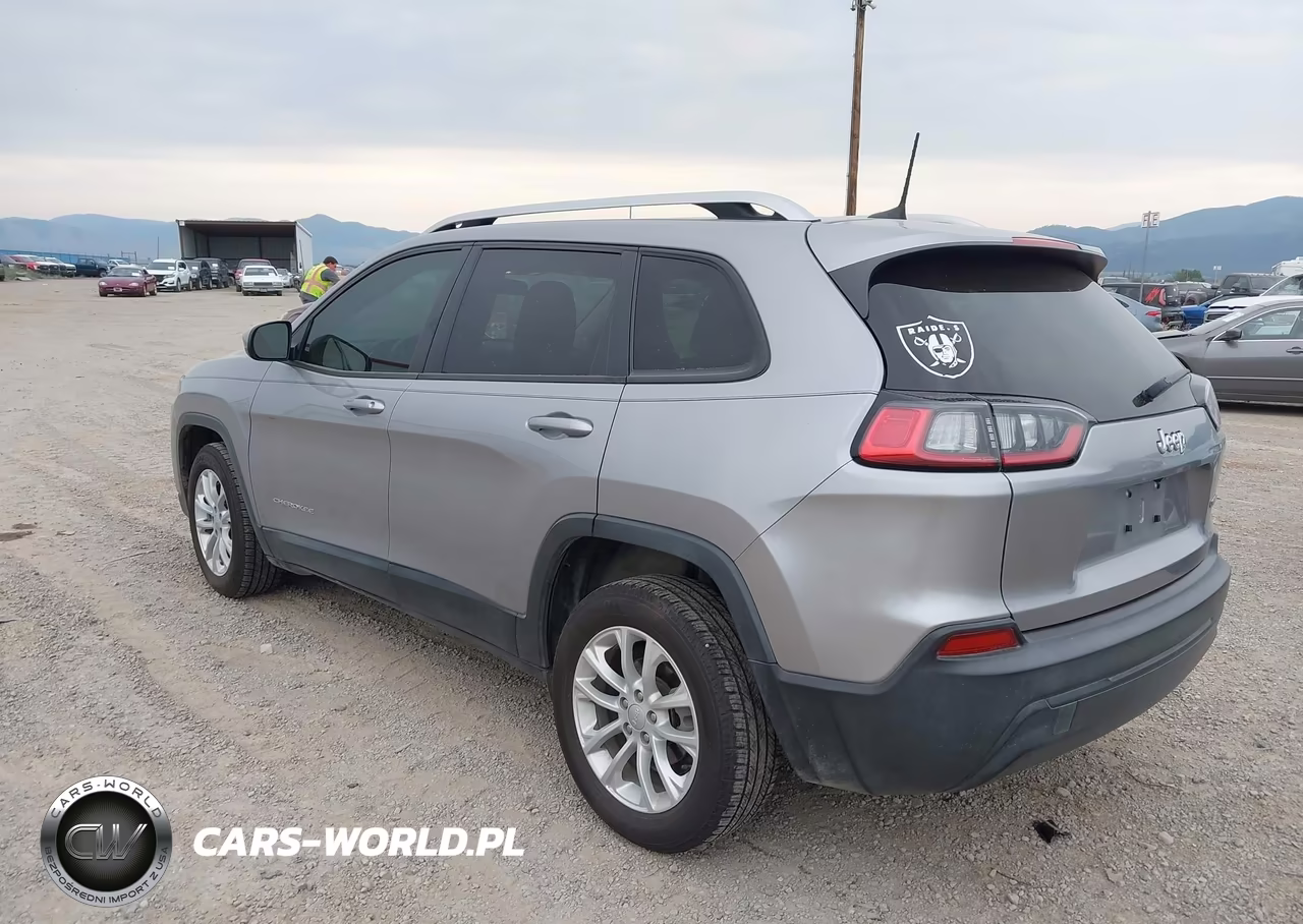 2020 Jeep Cherokee Latitude Fwd VIN:1C4PJLCBXLD543945 - 3