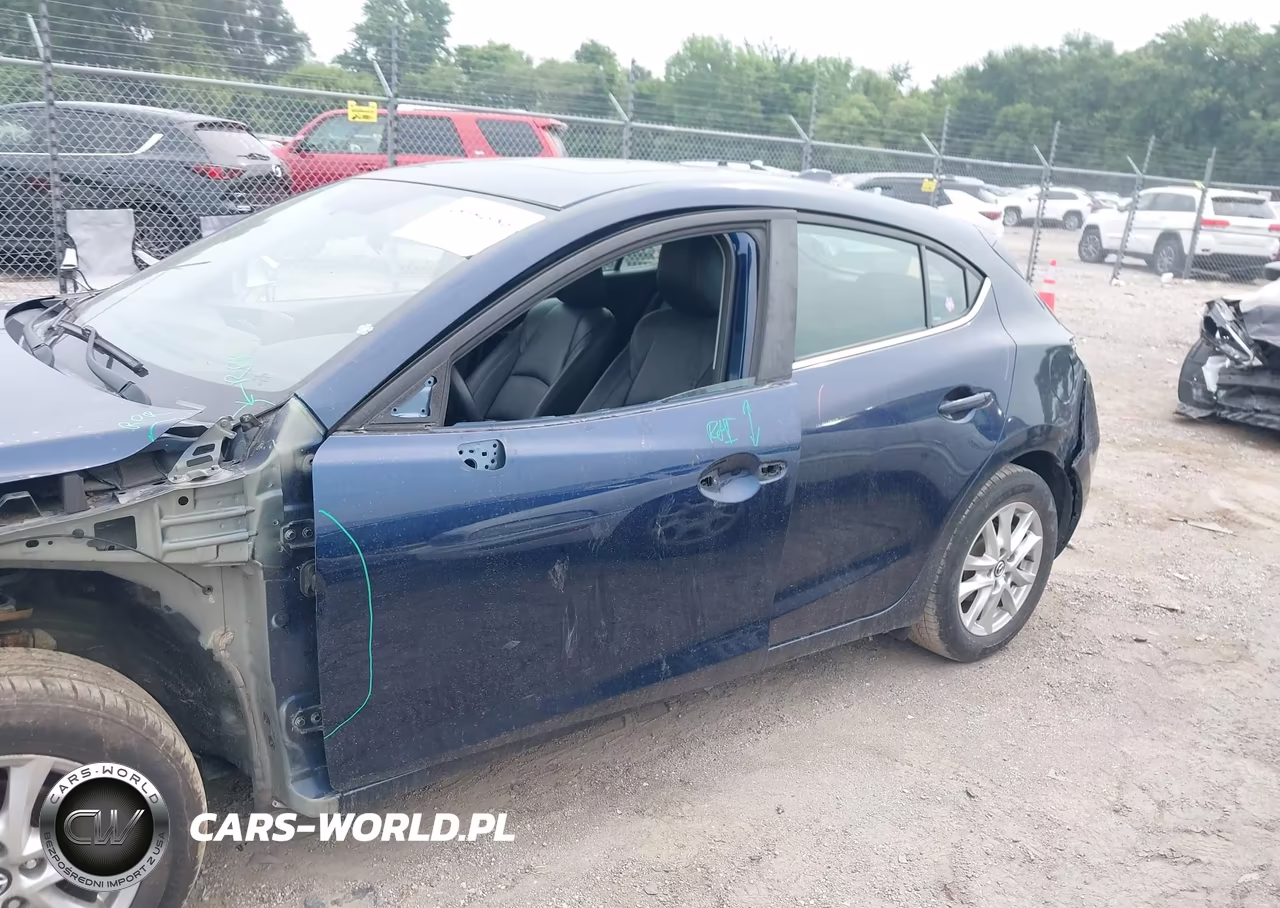 2015 Mazda Mazda3 I Grand Touring VIN:3MZBM1M70FM184692 - 19