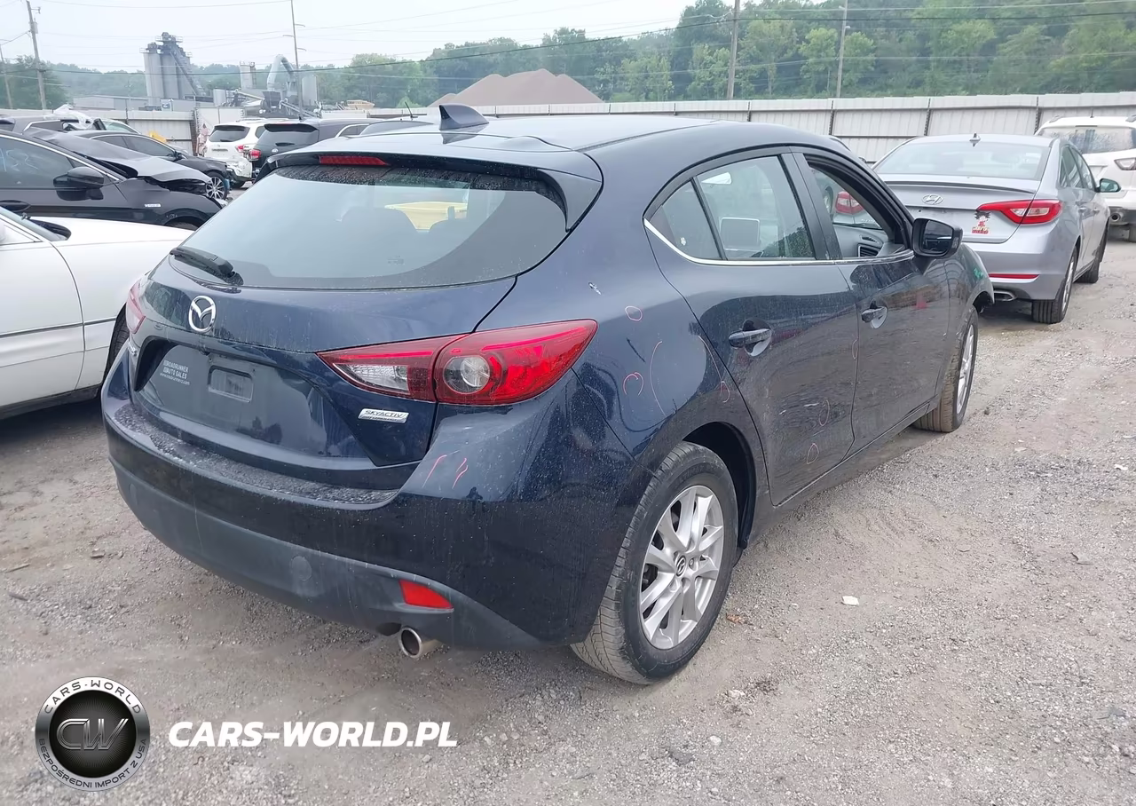 2015 Mazda Mazda3 I Grand Touring VIN:3MZBM1M70FM184692 - 4