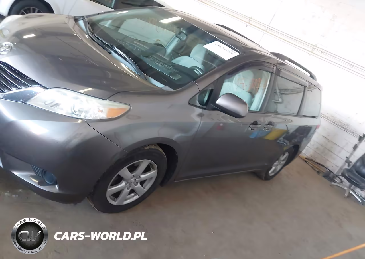 2012 Toyota Sienna Le V6 8 Passenger VIN:5TDKK3DC6CS264379 - 14