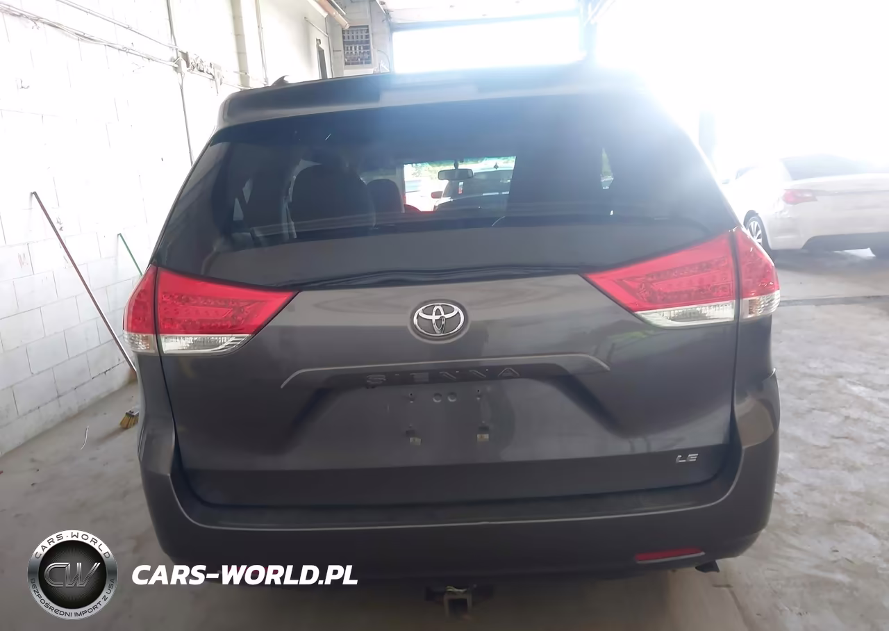 2012 Toyota Sienna Le V6 8 Passenger VIN:5TDKK3DC6CS264379 - 16