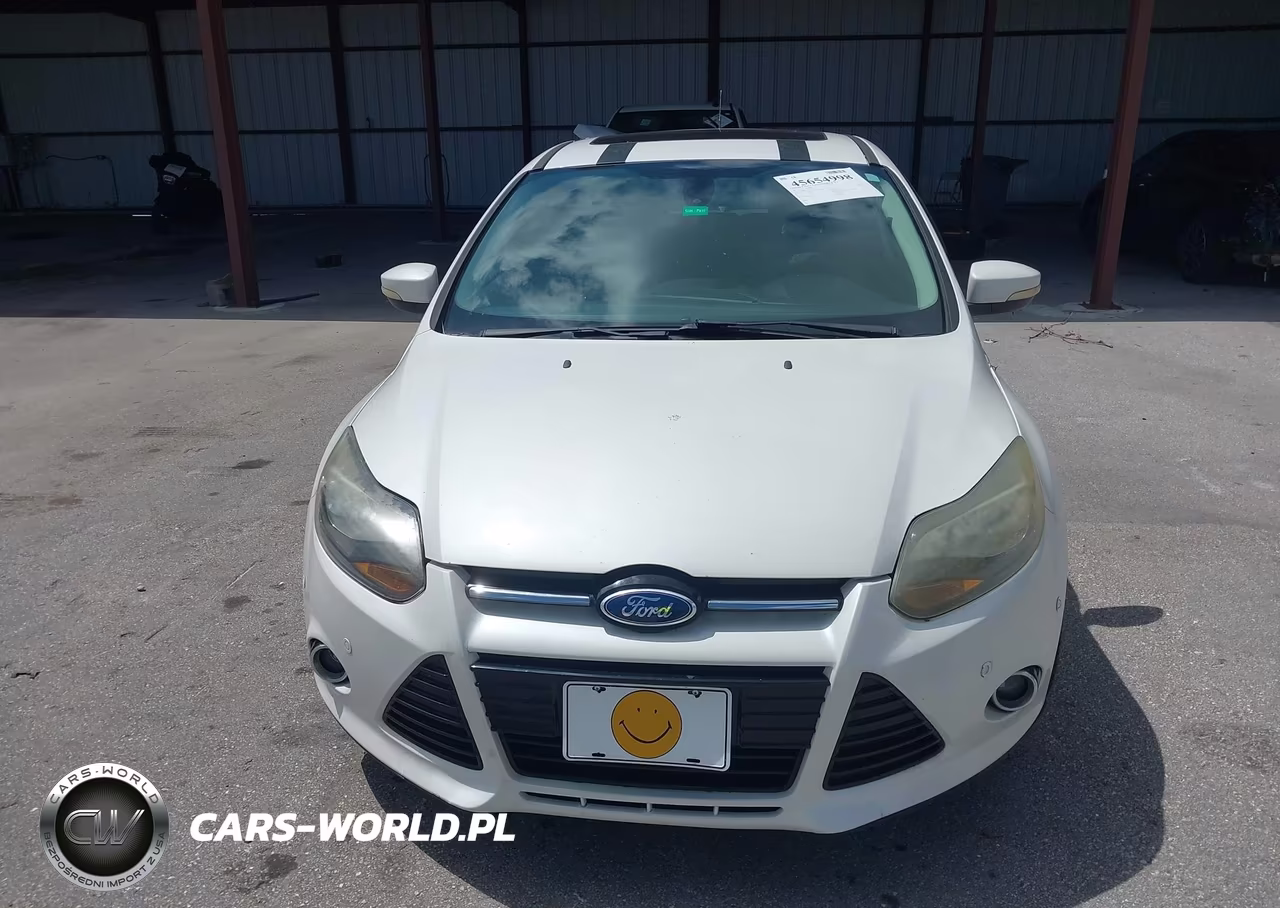 2012 Ford Focus Titanium VIN:1FAHP3N24CL125957 - 6
