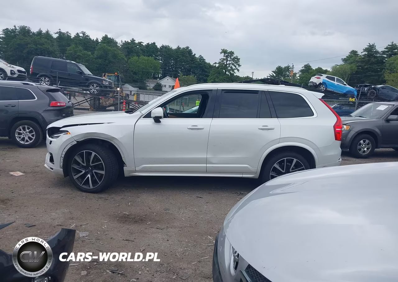 2021 Volvo Xc90 T6 Momentum 7 Passenger VIN:YV4A22PK3M1717765 - 14