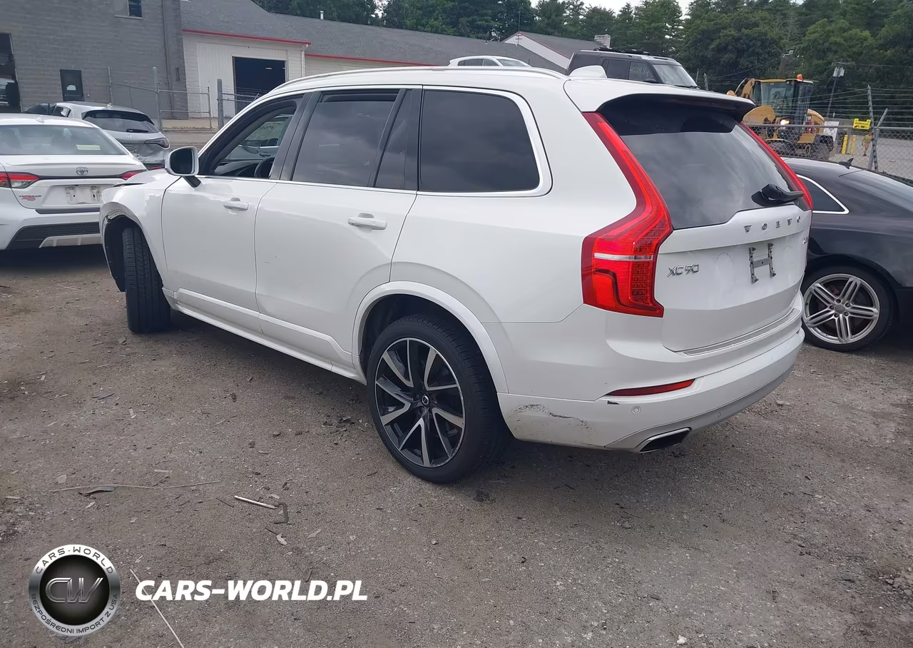 2021 Volvo Xc90 T6 Momentum 7 Passenger VIN:YV4A22PK3M1717765 - 3