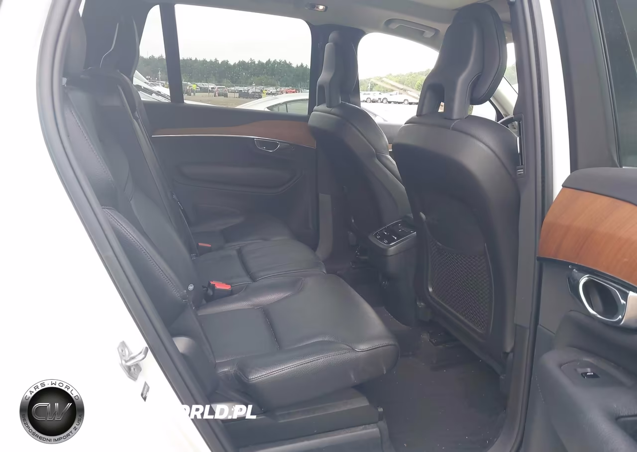 2021 Volvo Xc90 T6 Momentum 7 Passenger VIN:YV4A22PK3M1717765 - 8