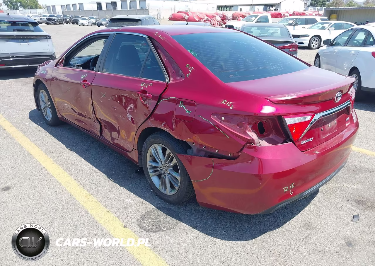 2016 Toyota Camry Se VIN:4T1BF1FK6GU567916 - 3