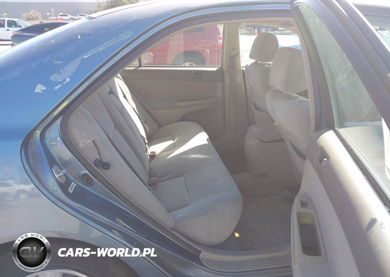 2004 Toyota Camry Le VIN:4T1BE32K14U804506 - 8