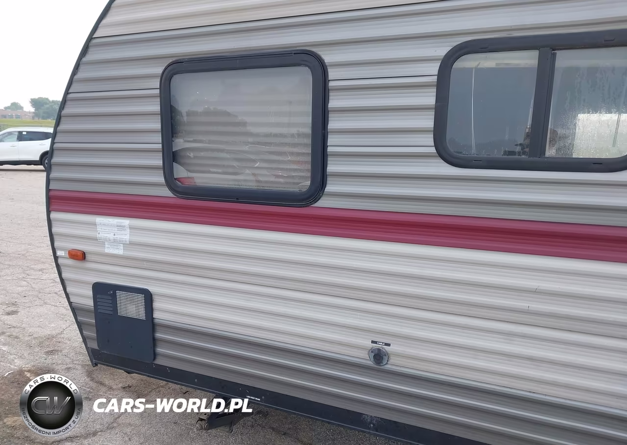 2018 Forest River Cherokee VIN:4X4TCK724JK048561 - 19