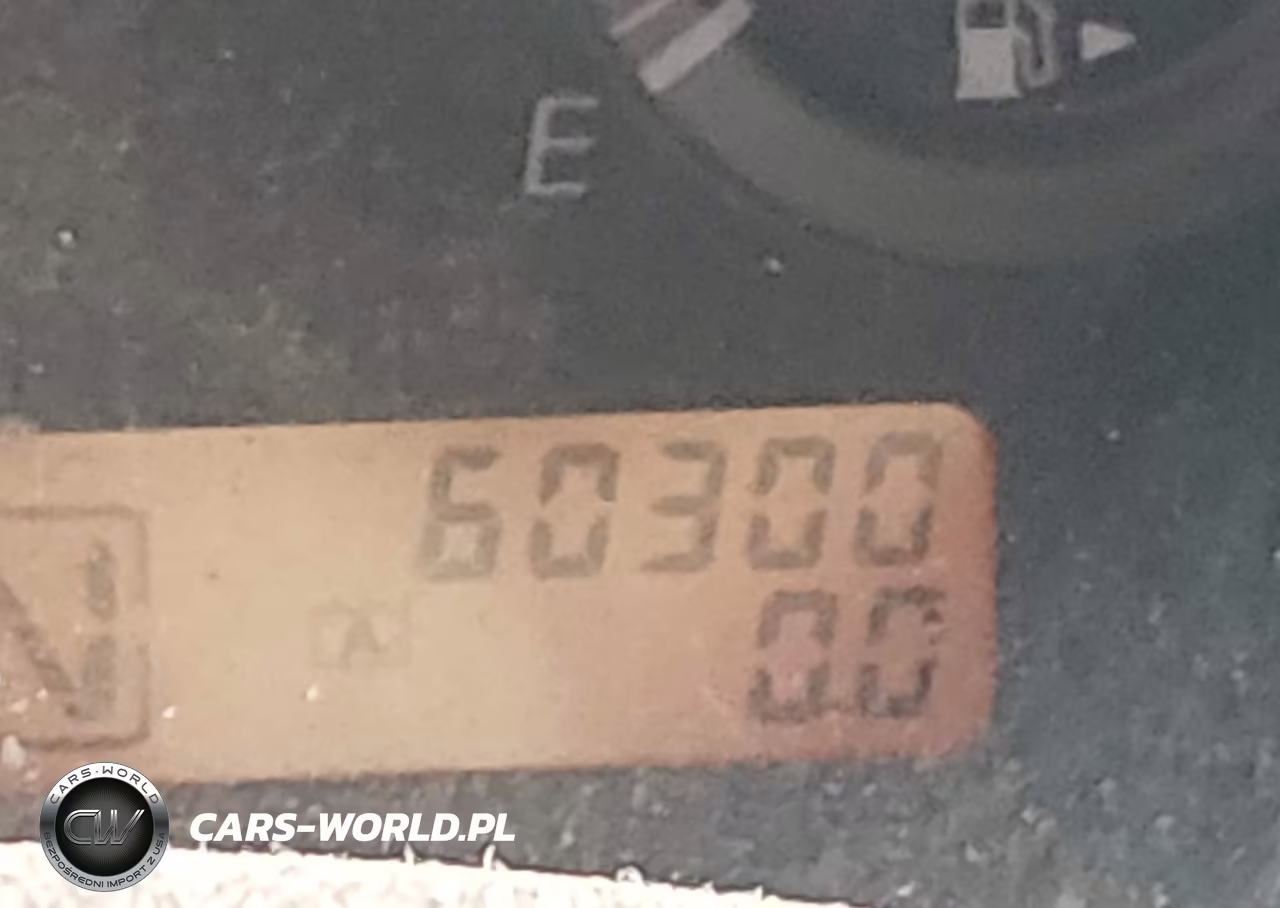 2011 Nissan Versa 1.8S VIN:3N1BC1CP1BL494943 - 15