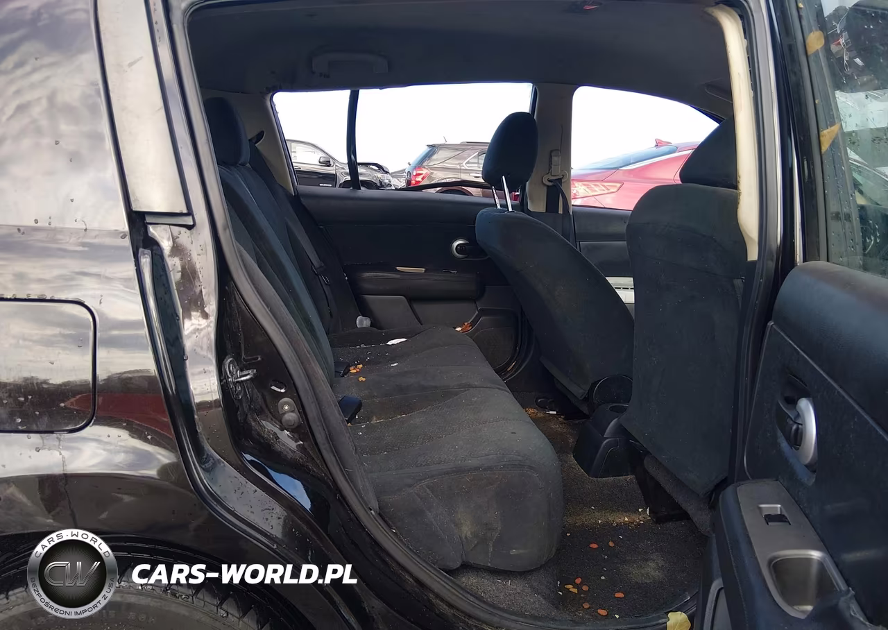 2011 Nissan Versa 1.8S VIN:3N1BC1CP1BL494943 - 8