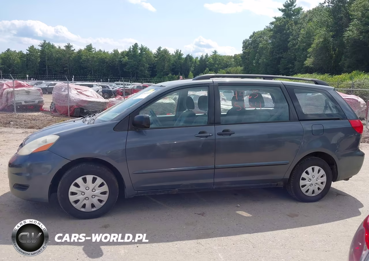 2009 Toyota Sienna Ce VIN:5TDZK23C89S226607 - 12