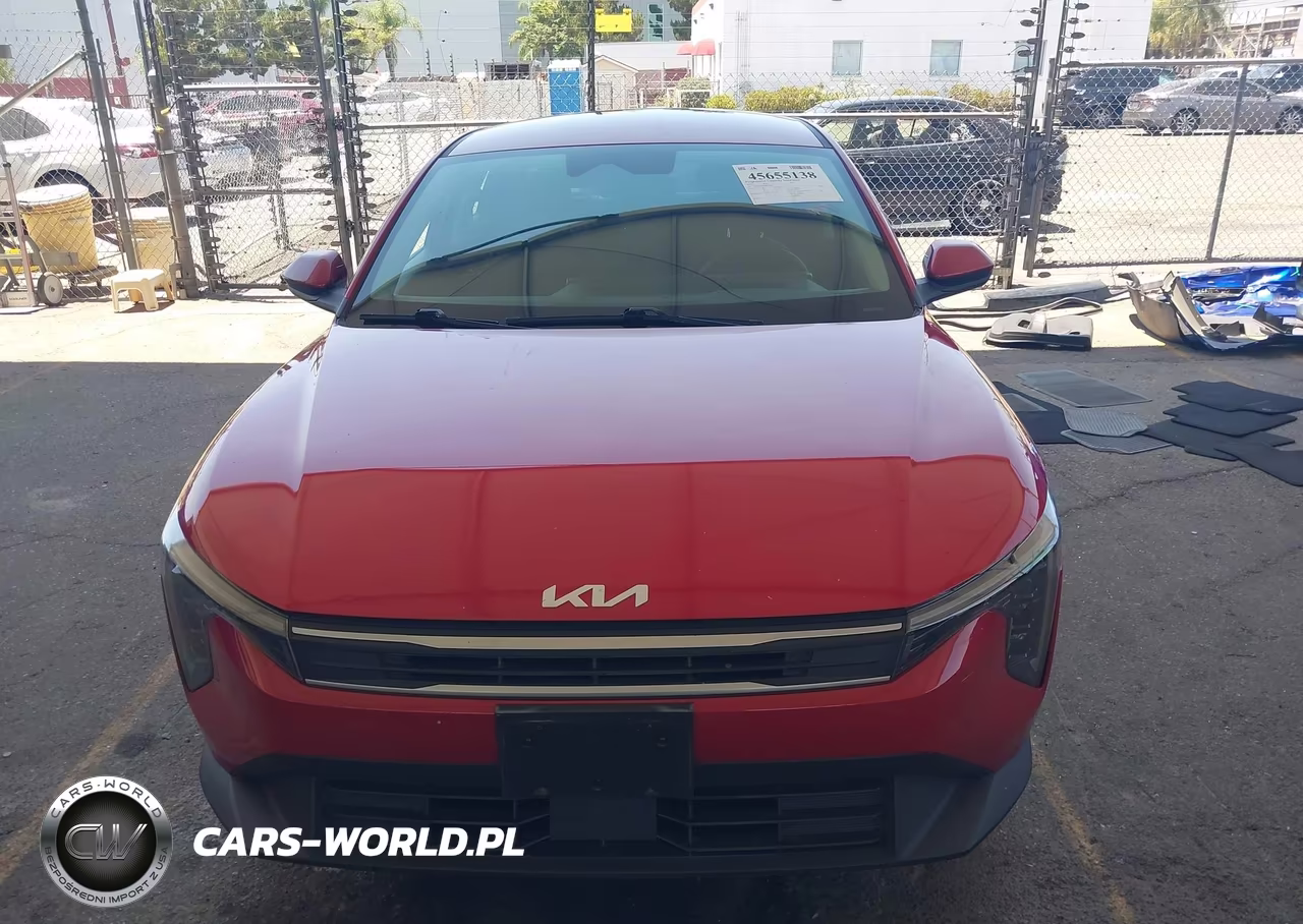 2025 Kia K4 Lxs VIN:3KPFT4DEXSE023682 - 13