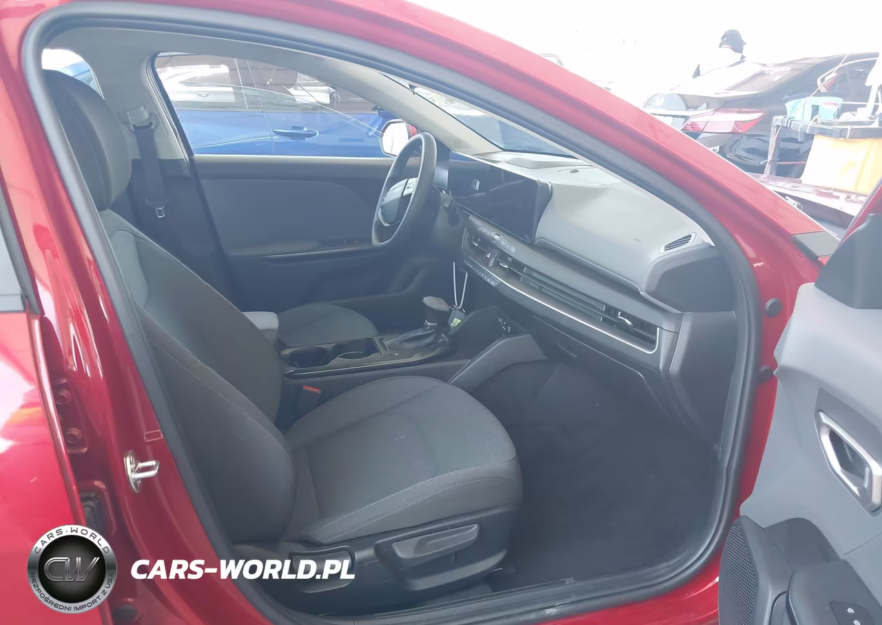 2025 Kia K4 Lxs VIN:3KPFT4DEXSE023682 - 5