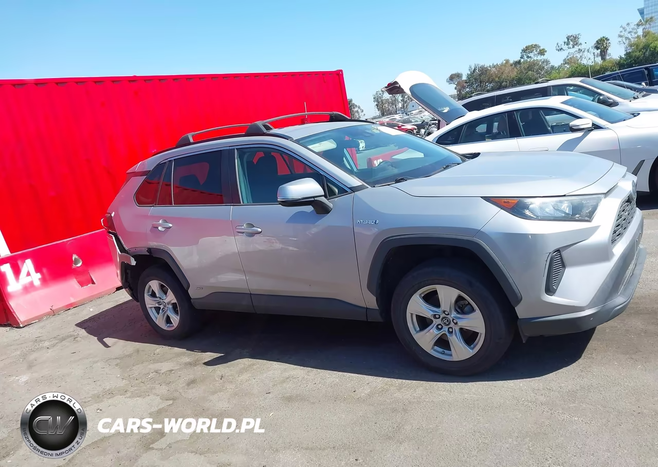 2020 Toyota Rav4 Hybrid Le VIN:2T3MWRFV1LW068430 - 13