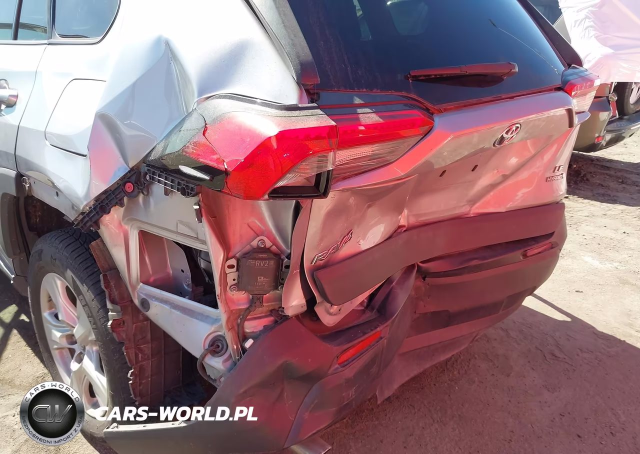 2020 Toyota Rav4 Hybrid Le VIN:2T3MWRFV1LW068430 - 6