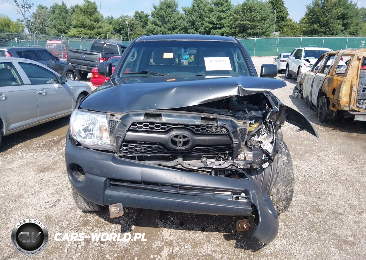 2011 Toyota Tacoma Base V6 VIN:5TFUU4EN2BX003512 - 13