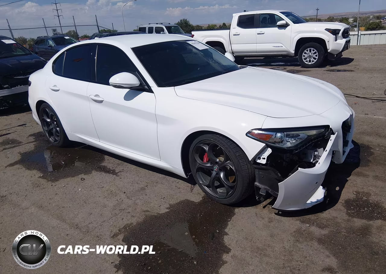2018 Alfa Romeo Giulia Ti Sport Rwd
